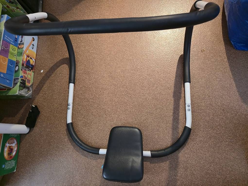 Hometrainer: Bauchtrainer – Usato da Münsingen venduto da jacky.hentschel
