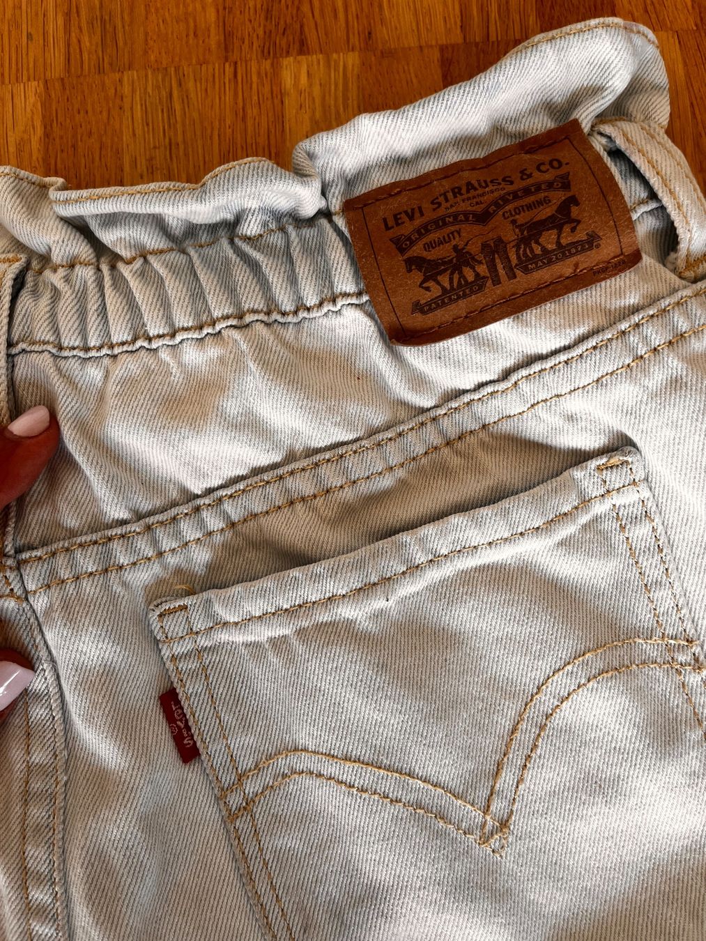 Levi's Jeans: Levis paper Bag loose Jeans hell blau S – Usato da Zürich venduto da maral787 1
