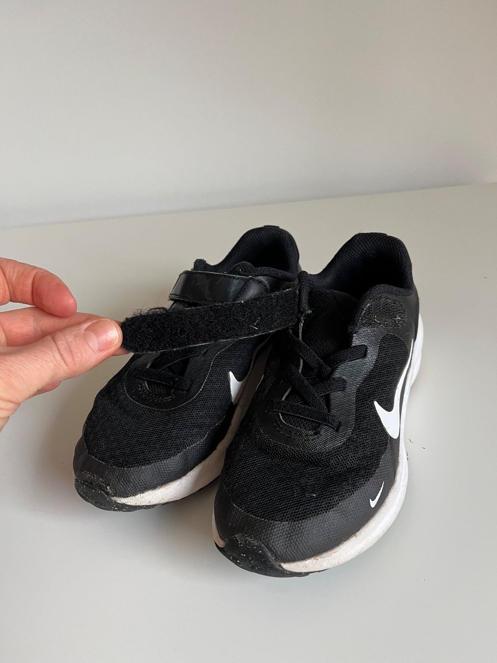 Nike Scarpe per ragazzi: Sneakers Nike Schoes Gr.29.5 – Usato da Meilen venduto da Exclusive00 3