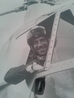 Orig. Foto Ronald Gellatly, Pilot, Helikopter 1958 gerahmt