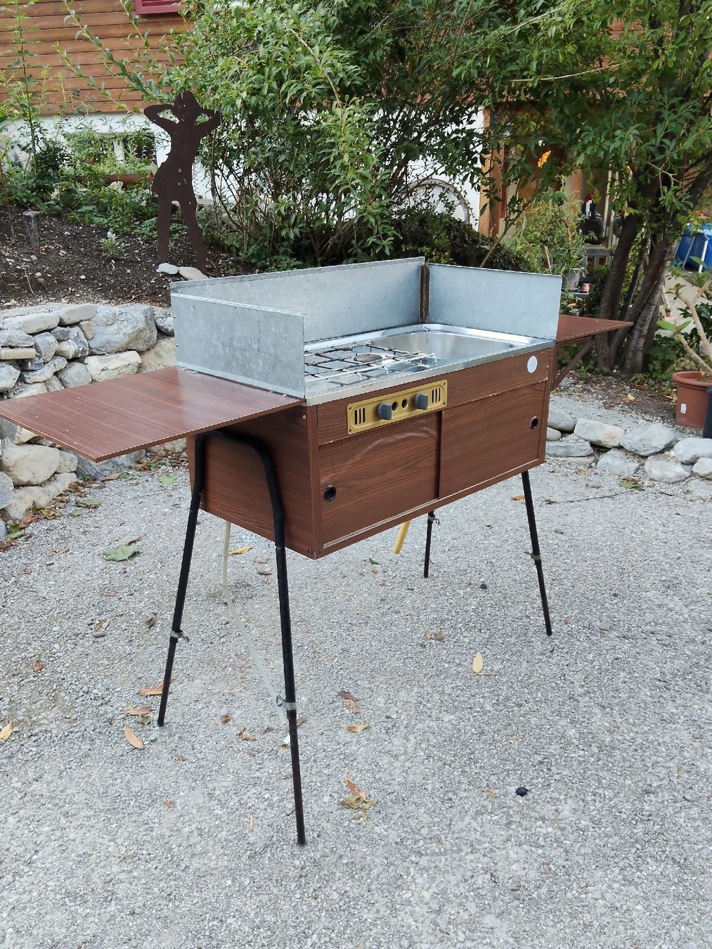 Cucine complete: Campingküche Retro – Usato da Burgistein venduto da Franks-Design