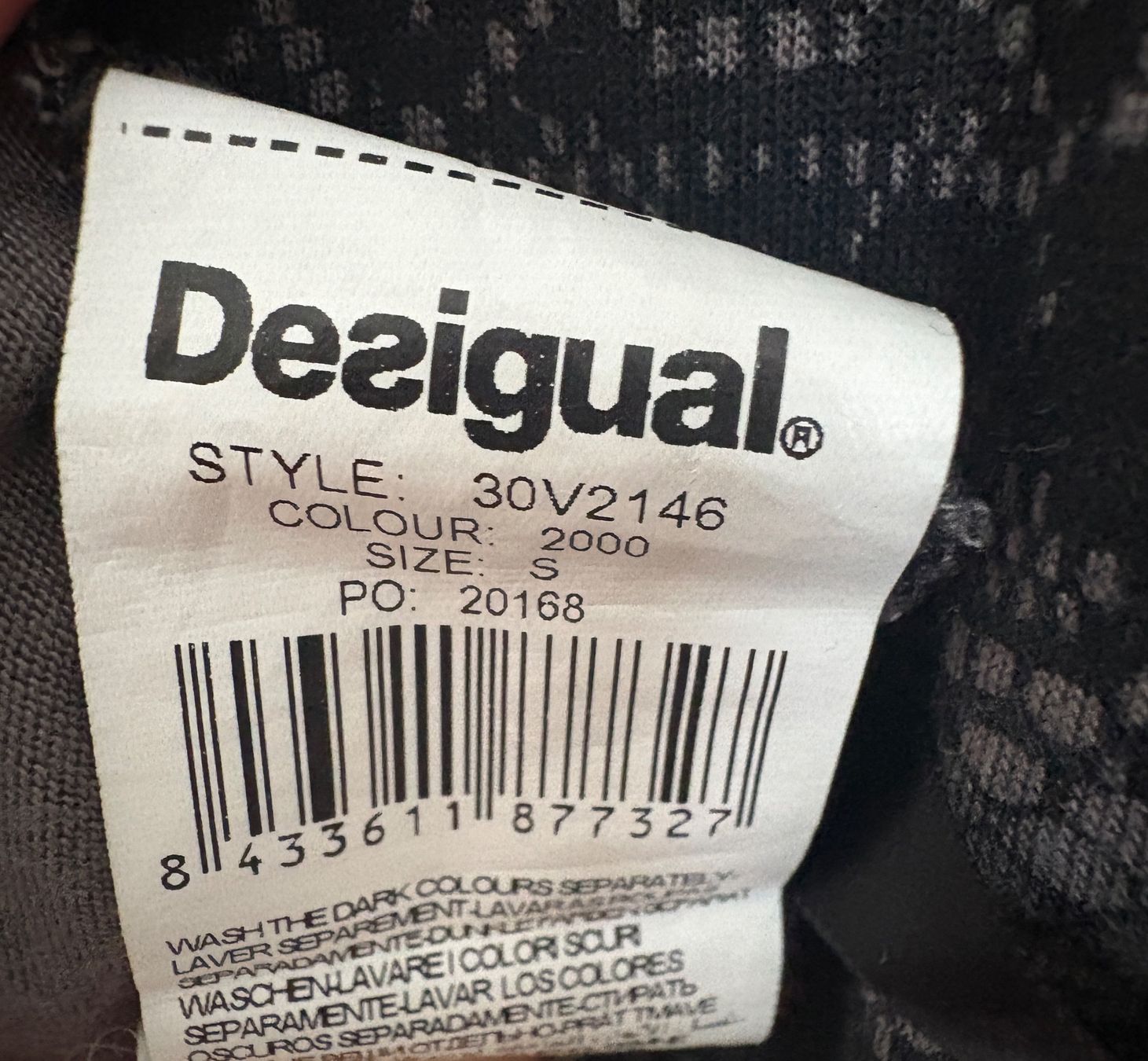 Desigual Gonne: Desigual Rock schwarz/rot Gr. S – Usato da Zürich venduto da sch_kqj7 2