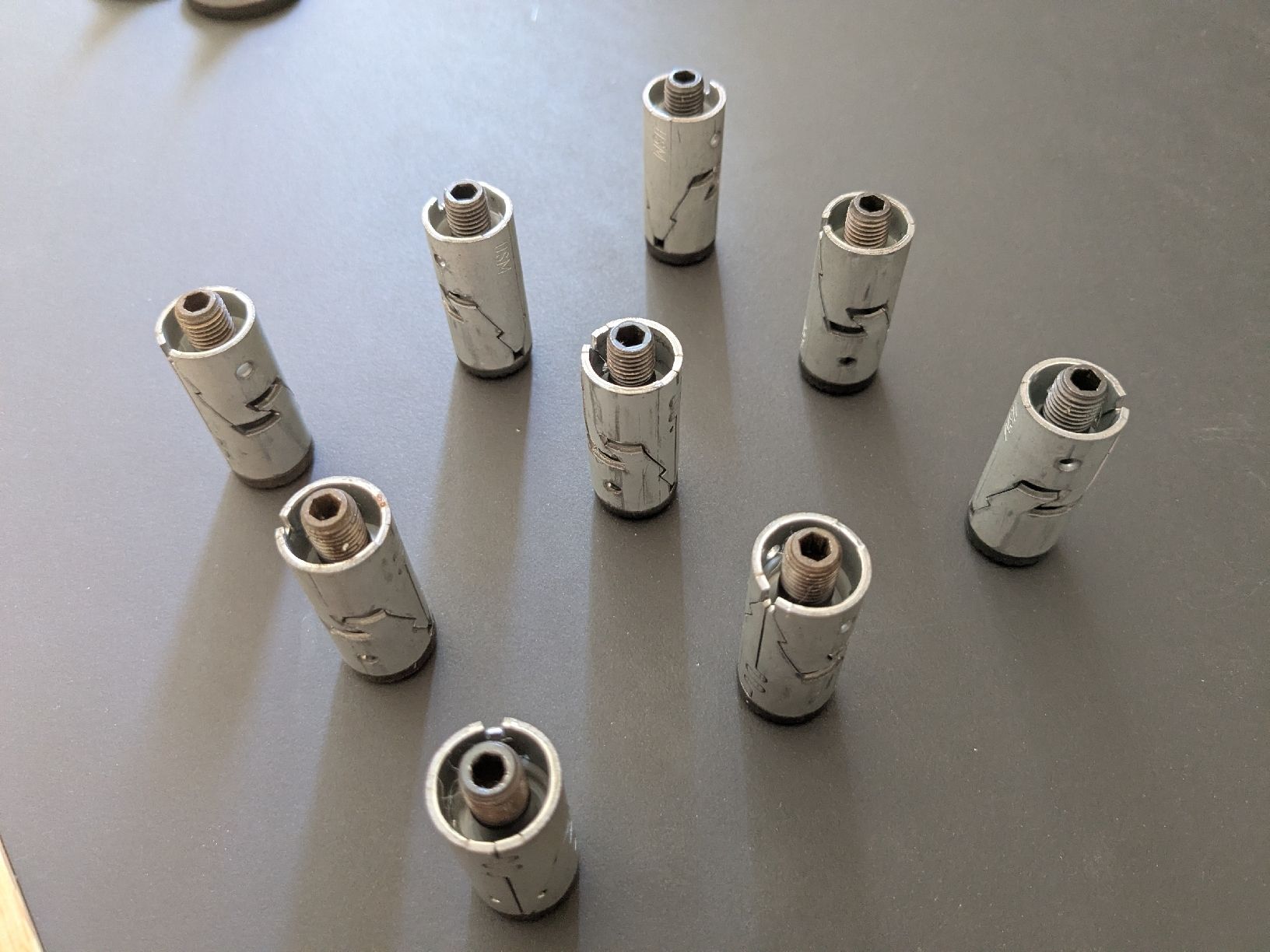 USM Scaffali: 9x USM Haller Connector – Usato da Zürich venduto da mikki.zh 2
