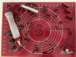 Amazing cookie, piping & baking equipment 