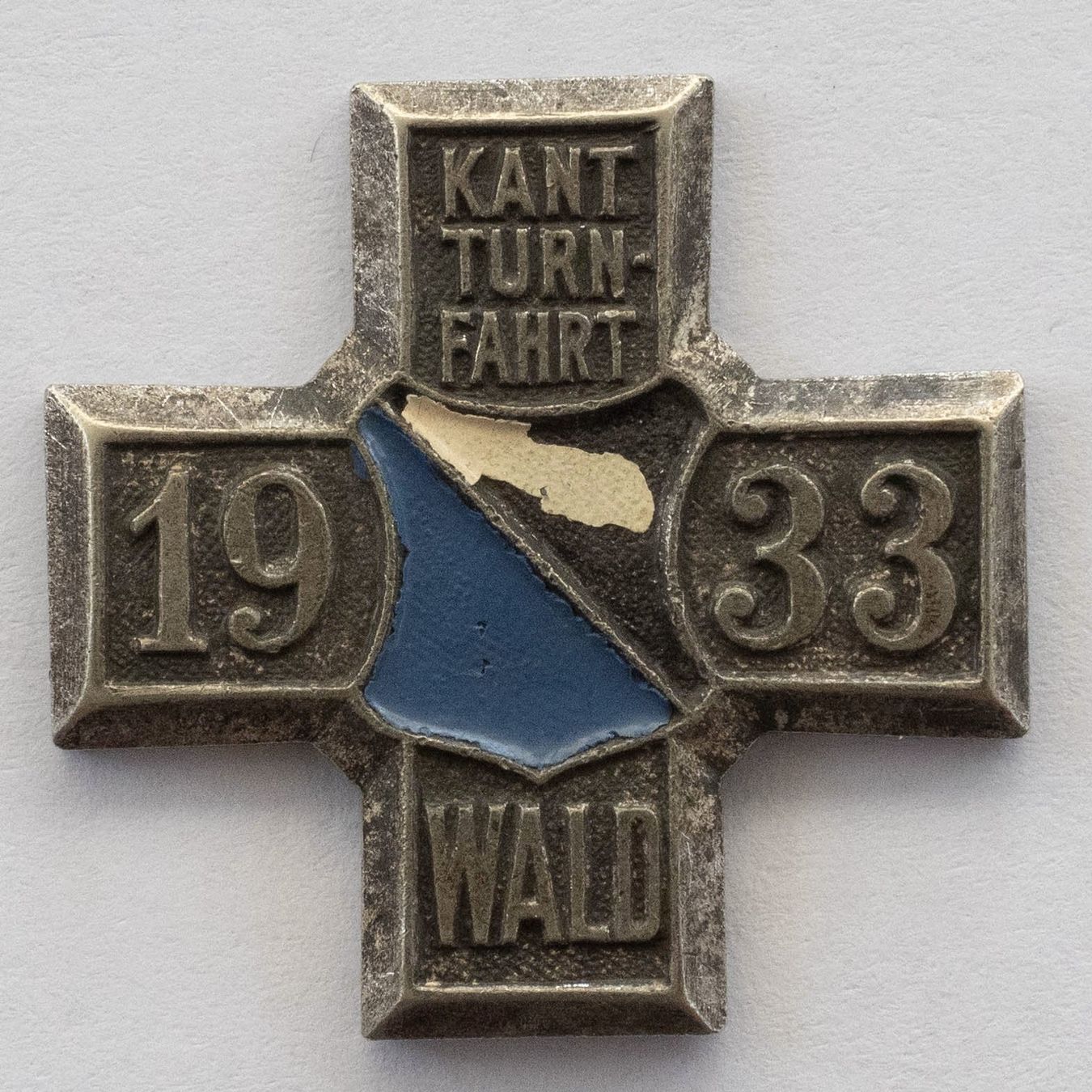 Placchette & Badge: Kant. Turnfahrt Wald 1933 – Usato da Rotkreuz venduto da Swiss-Coins