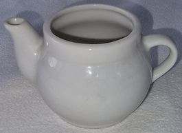 Miniatur Milchkännchen weiss Porzellan Sahnekännchen