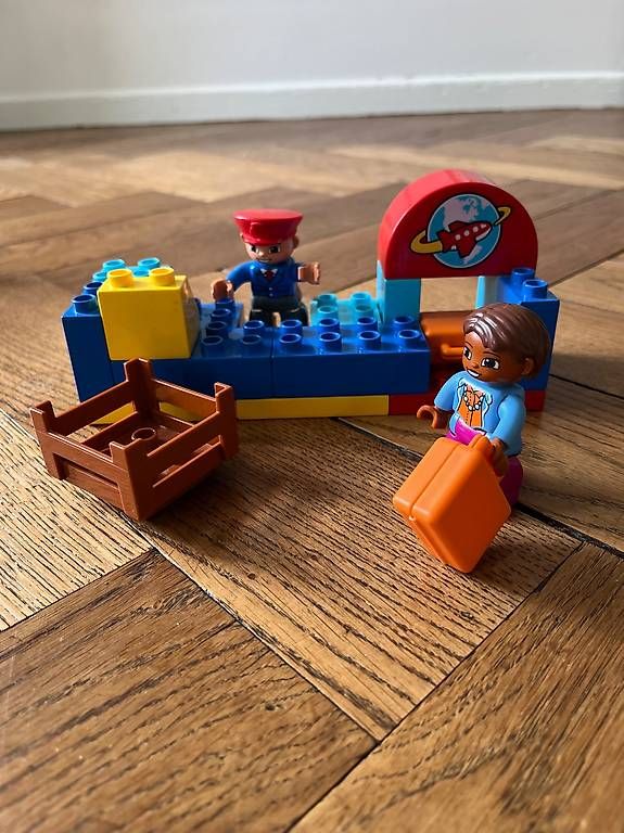 Lego Giocattoli: Duplo Airport – Usato da Bern venduto da tan_2rrh 3