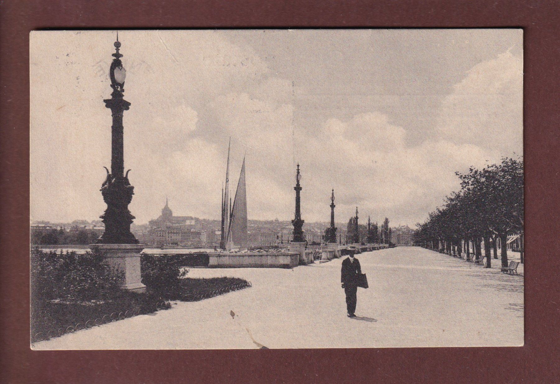 Cartoline postali: GENEVE - Quai du Léman - 1925 – Usato da Pully venduto da nicecards