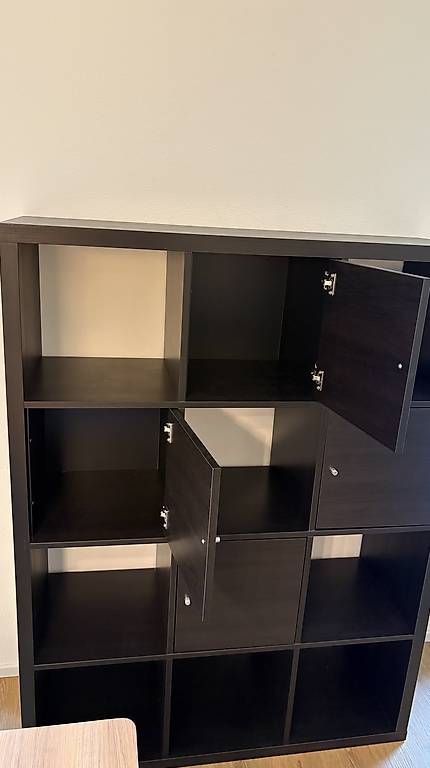 Regale: Gestell/ Ikeagestell mit Türen – Gebraucht aus Winterthur von Lucoelen 2