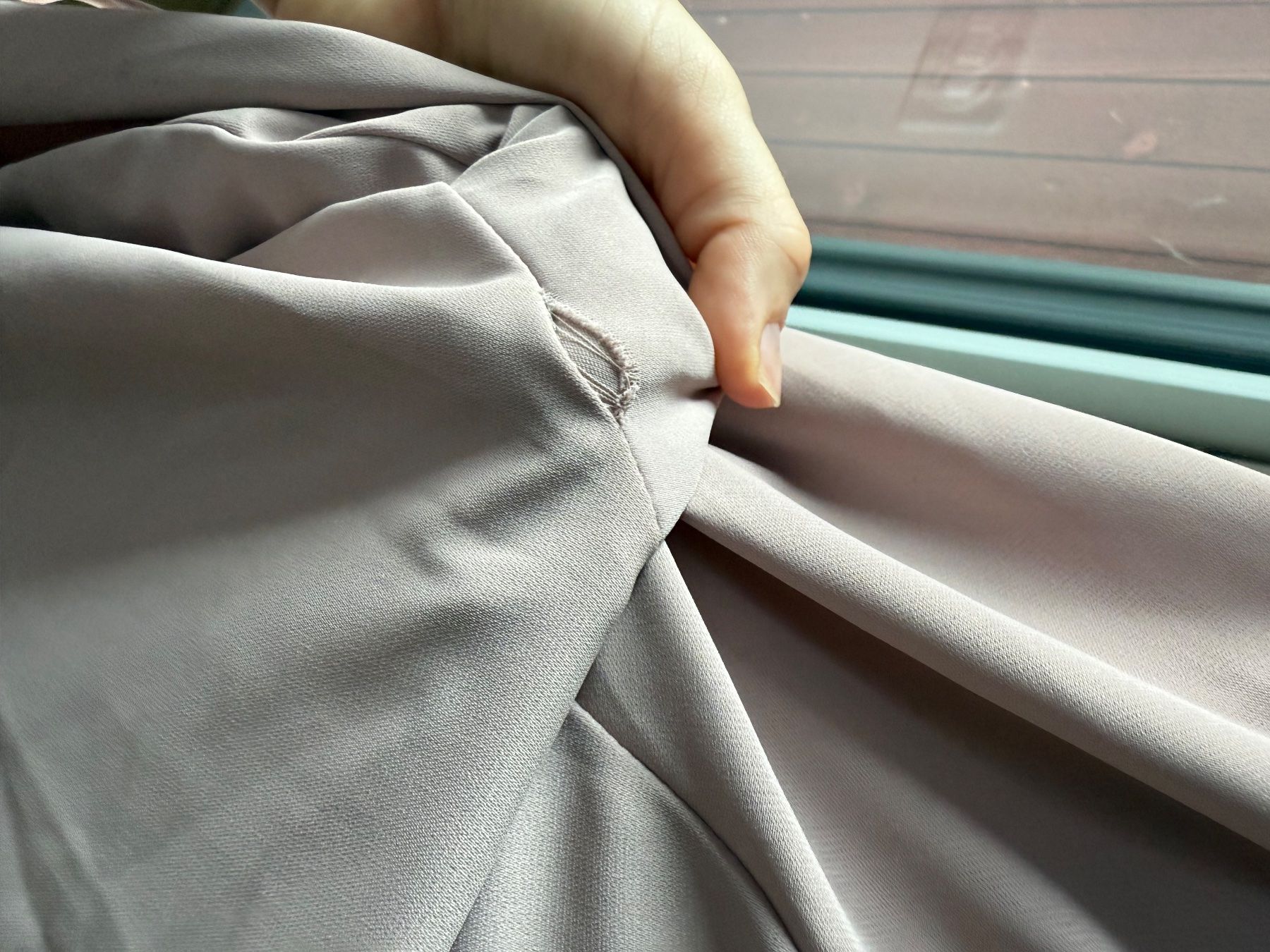 Blusen: bluse, Grösse 48, Farbe Altrosa – Defekt aus Riehen von edu_92w7 8