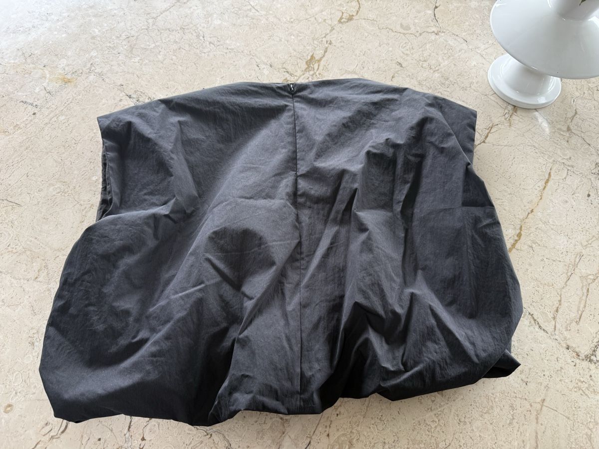 Zara Top: ZARA ZW Puffy Top XL – Usato da Lugnorre venduto da jettsett 2