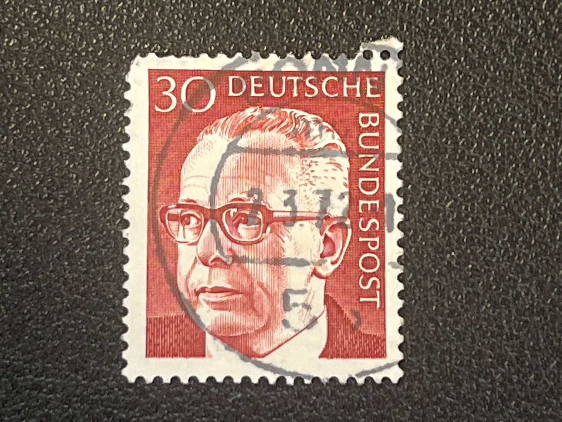 Tutti i francobolli: Deutschland Briefmarke – Usato da Chiasso venduto da AzenYa