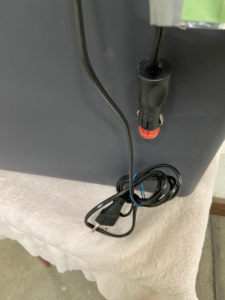 Kühlschränke & Kühlen: Kühlbox Electric Cooler  – Gebraucht aus Dietikon von brocki-eyra 4