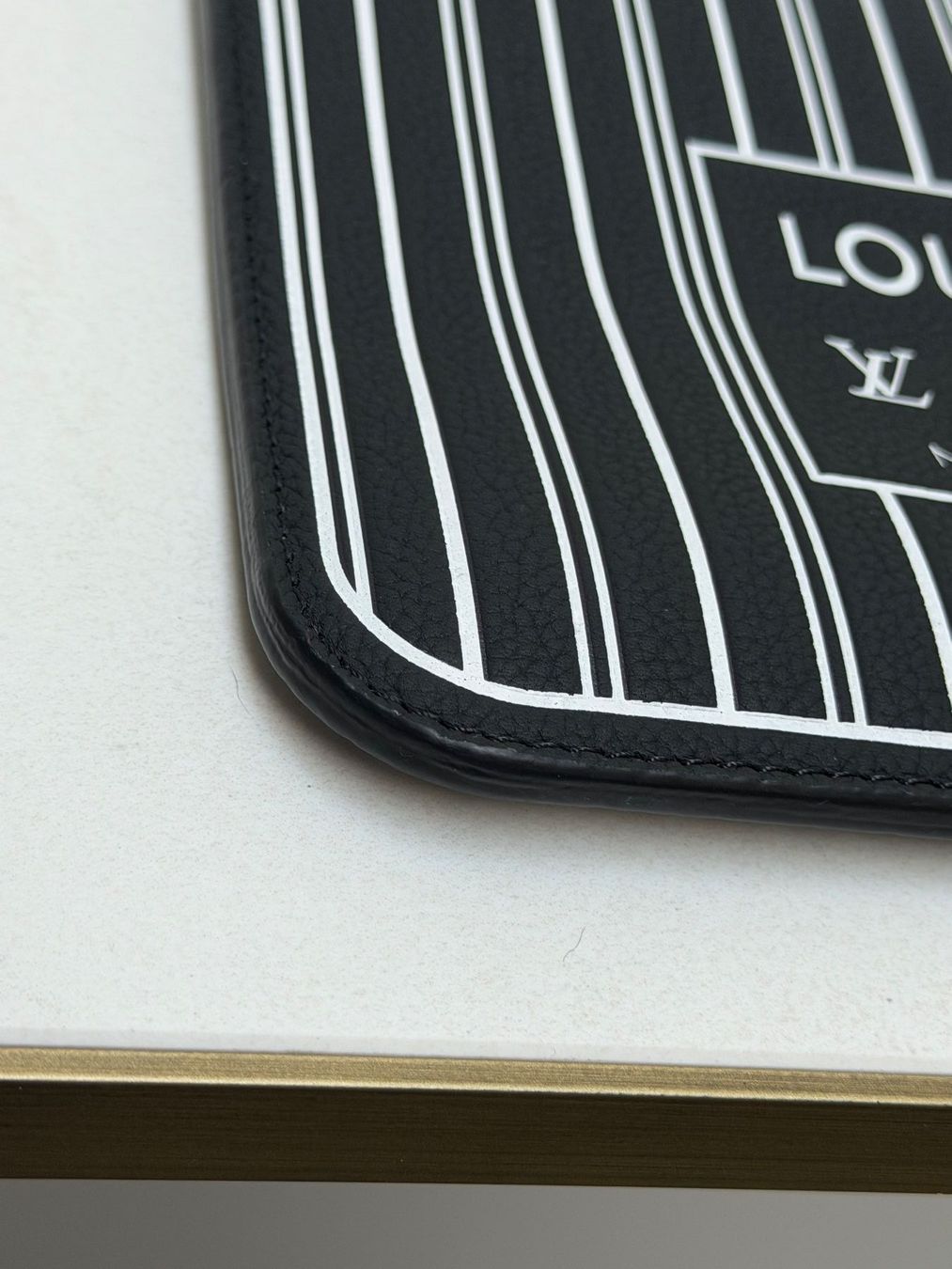 Louis Vuitton Kosmetikkoffer: NEW Louis Vuitton Pouch Inside Out – Neu (gemäss Beschreibung) aus Vacallo von kellyyy 3