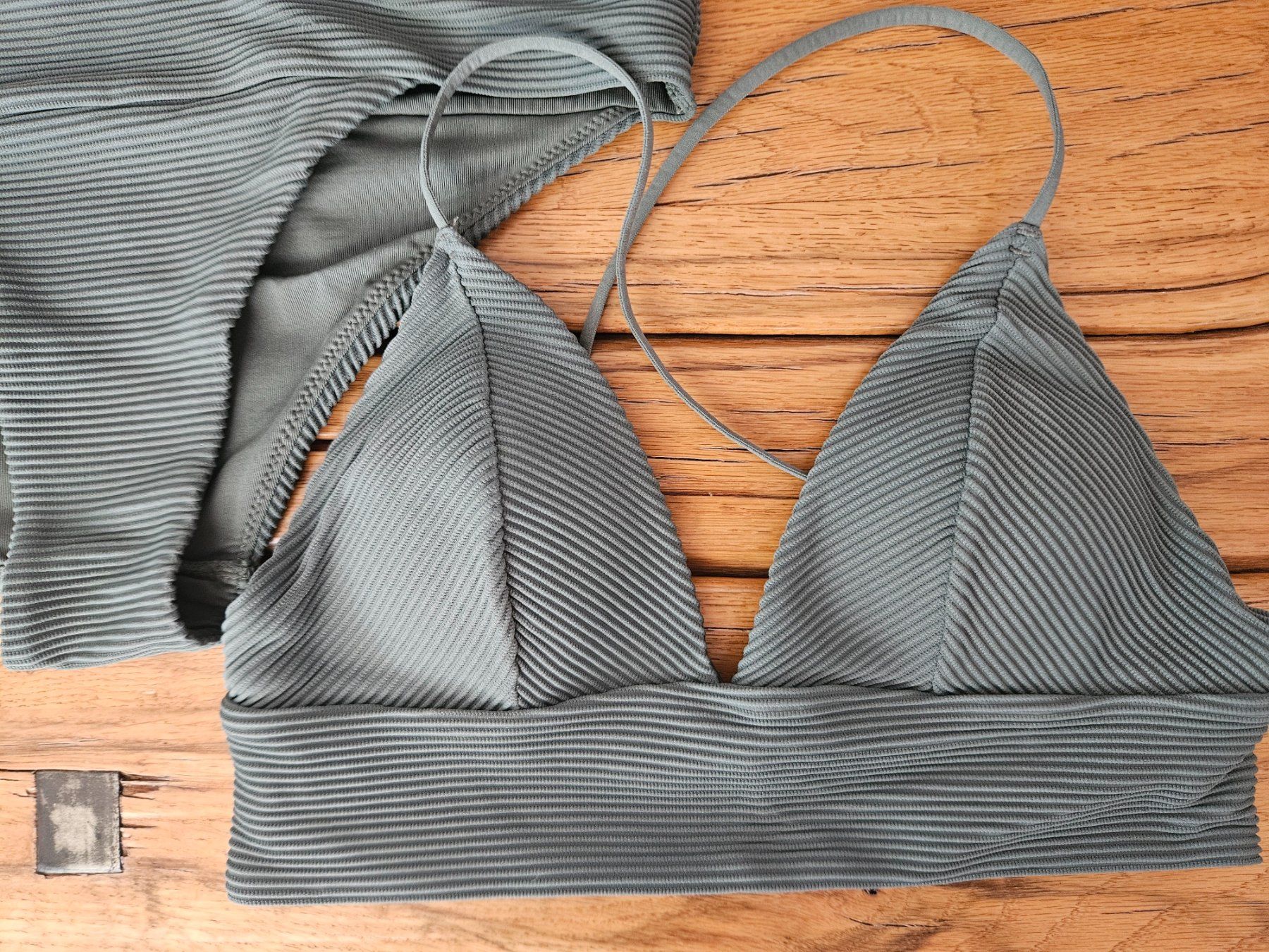 H&M Costumi da bagno & Bikini: Bikini-Set superschönes grün, Grösse S – Nuovo (secondo la descrizione) da Niederbipp venduto da FeenWERK 2