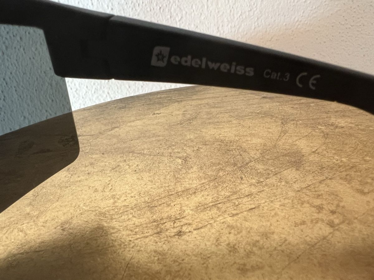 Occhiali & Lenti: Sonnenbrille Edelweiss – Usato da Kriens venduto da Renggi70 2