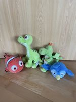 Lot de 4 peluches en parfait état - poisson, dino, oiseau