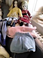2 ANCIENNES POUPEES AVEC BOUCHE FERMEE
