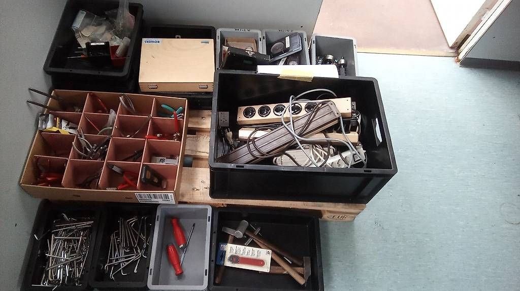 Alle Werkzeuge: Diverse Handwerkzeuge – Gebraucht aus Bärau von Lehmann3552 1