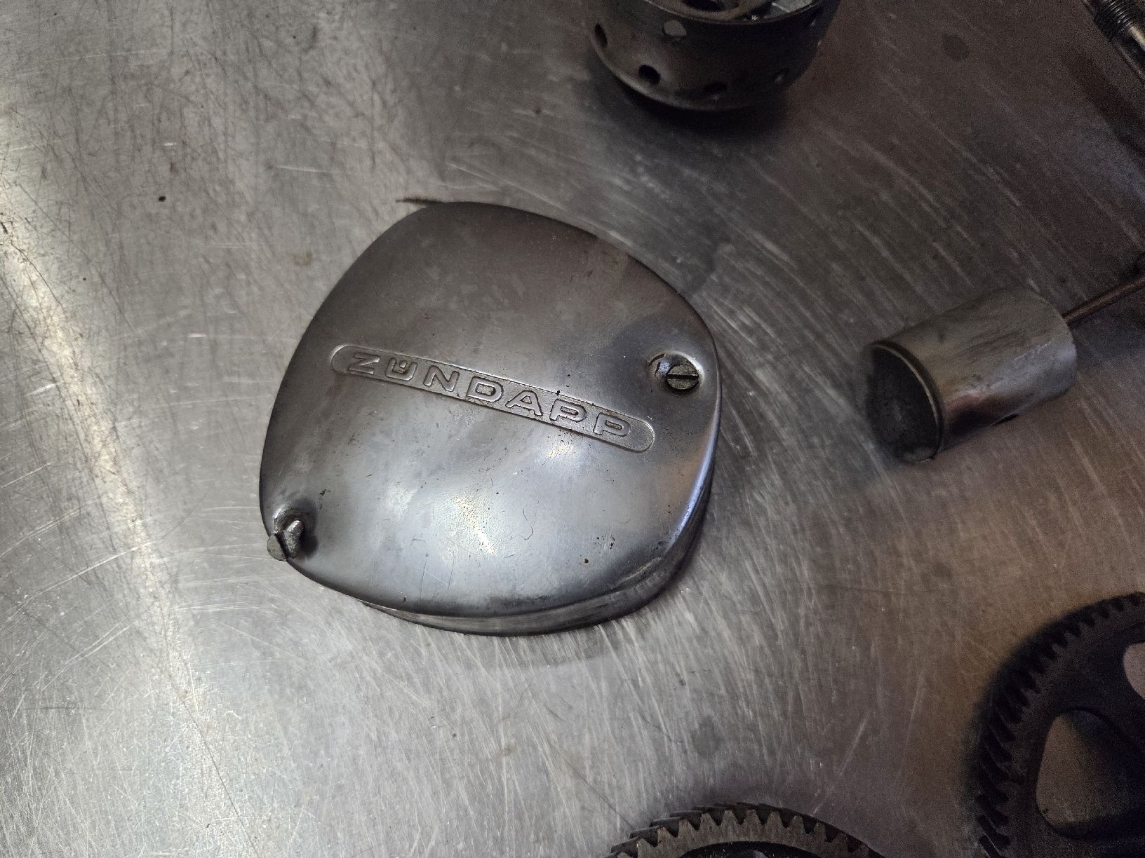 Zündapp Pièces pour mobylette: Zündapp Mofa Motorenteile – D'occasion à Eichberg par Schmid-Motos 1
