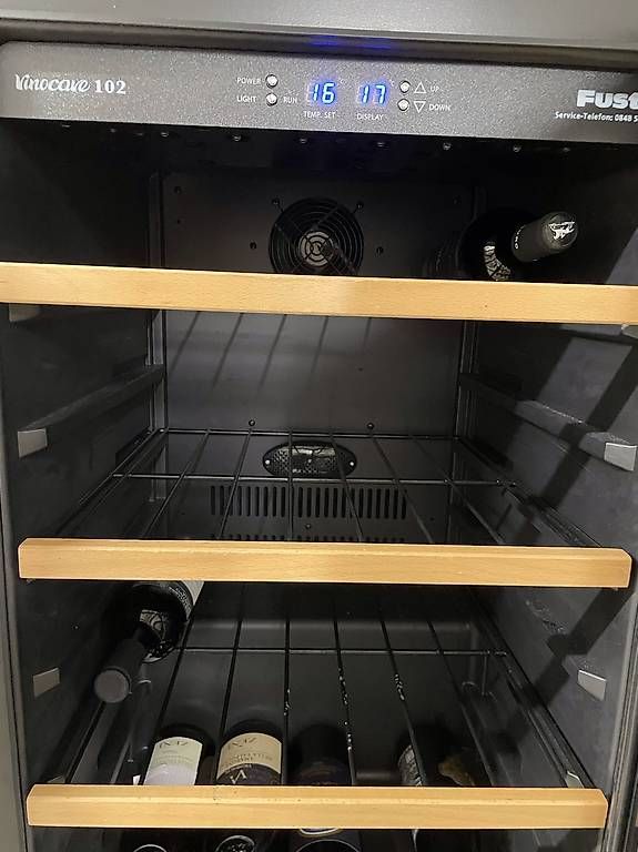 Kühlschrank: Frigoriferi  – Gebraucht aus Derendingen von dig_8hjw 2