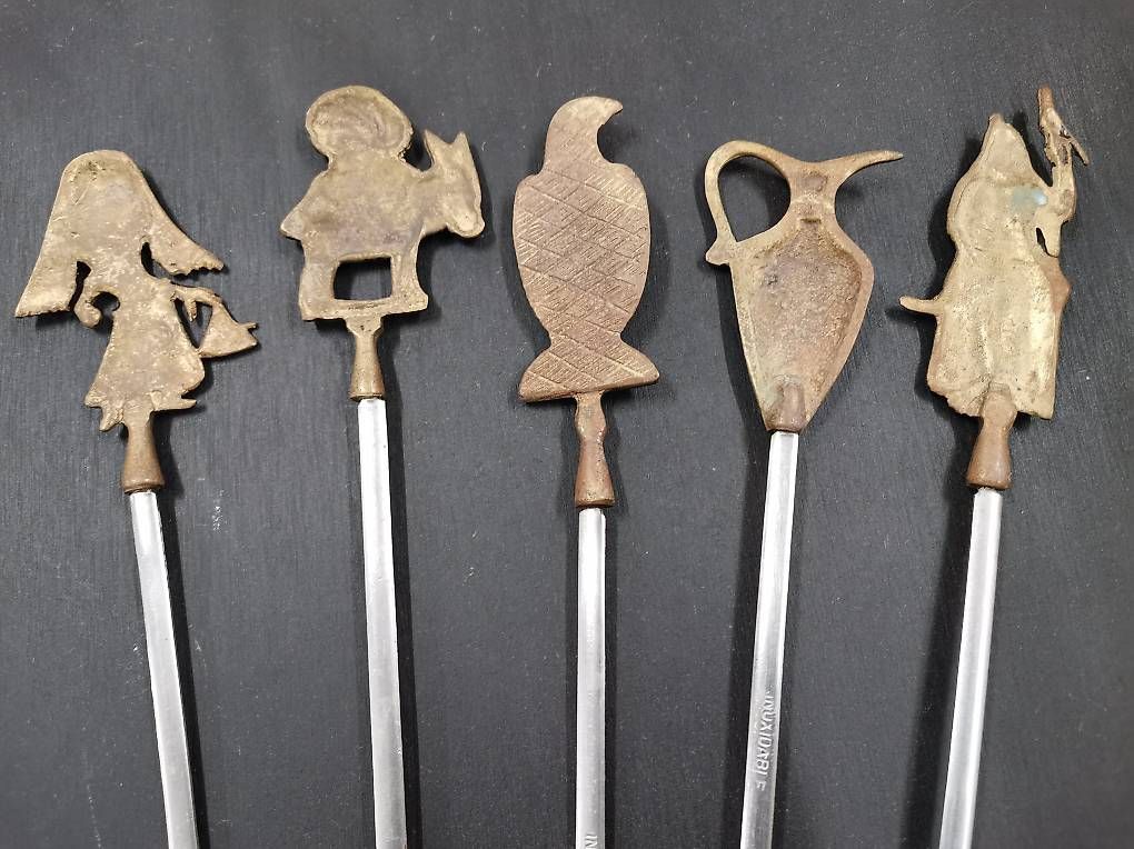 Statuette: Türkische Spiesse mit Messingfiguren – Usato da Suhr venduto da Brocki-Suhr 3