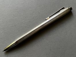 Caran d’Ache Ecridor Kugelschreiber versilbert Miniera AG dg