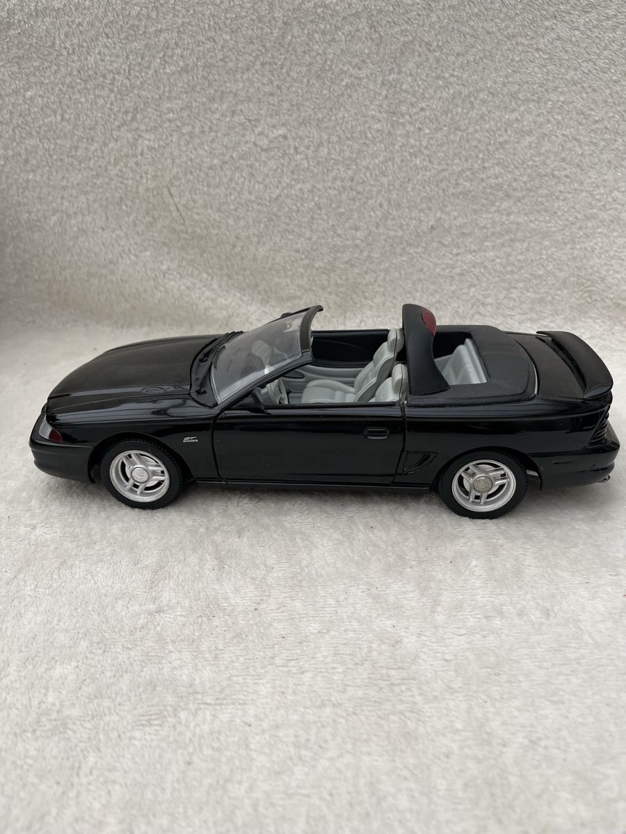 Ford Modellini d'auto: Ford Mustang Cabriolet 1994 – Nuovo (secondo la descrizione) da Oberweningen venduto da mer_2yn9 3