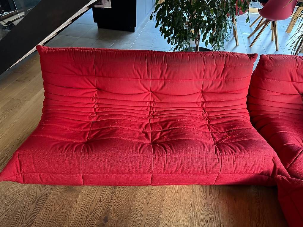 Divani: Canapé Togo original rouge – Usato da Versegères venduto da yan_d6g2 2