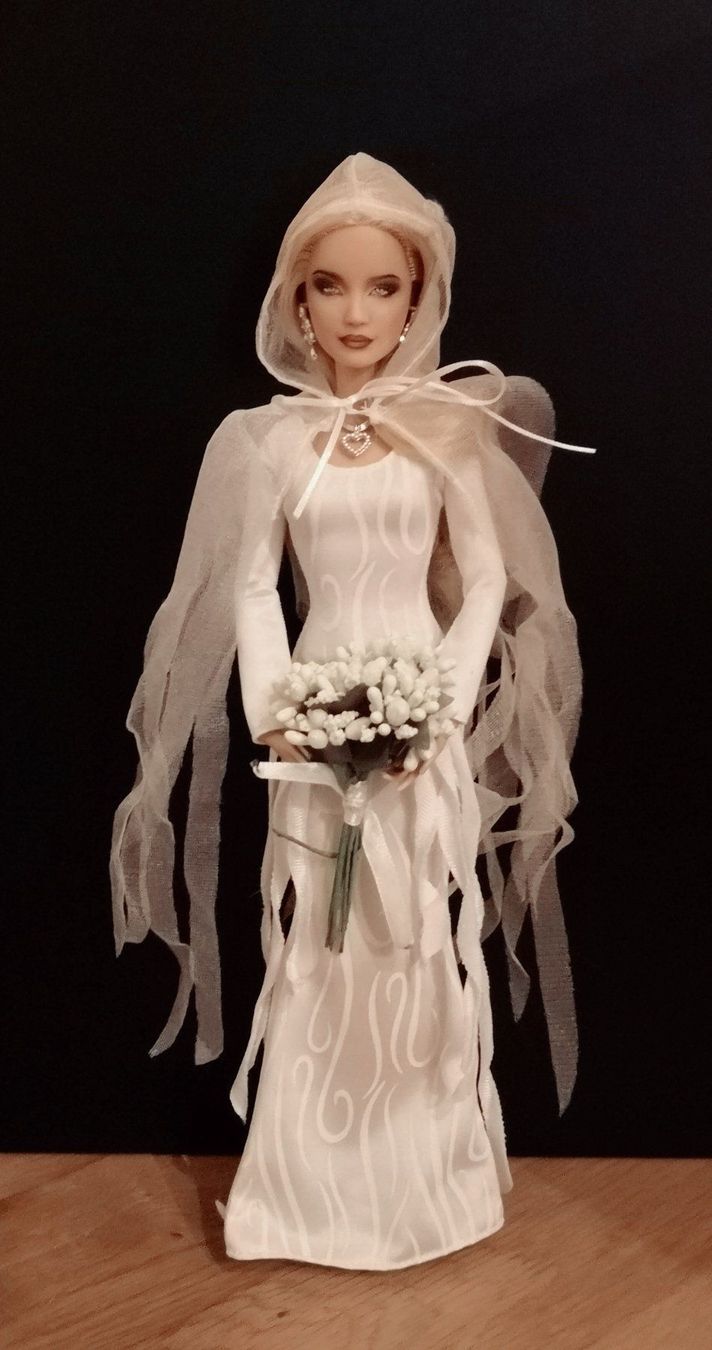 Bambole: Repaint Barbie "einzigartig" – Nuovo (secondo la descrizione) da Niederbipp venduto da kevintifu20 2