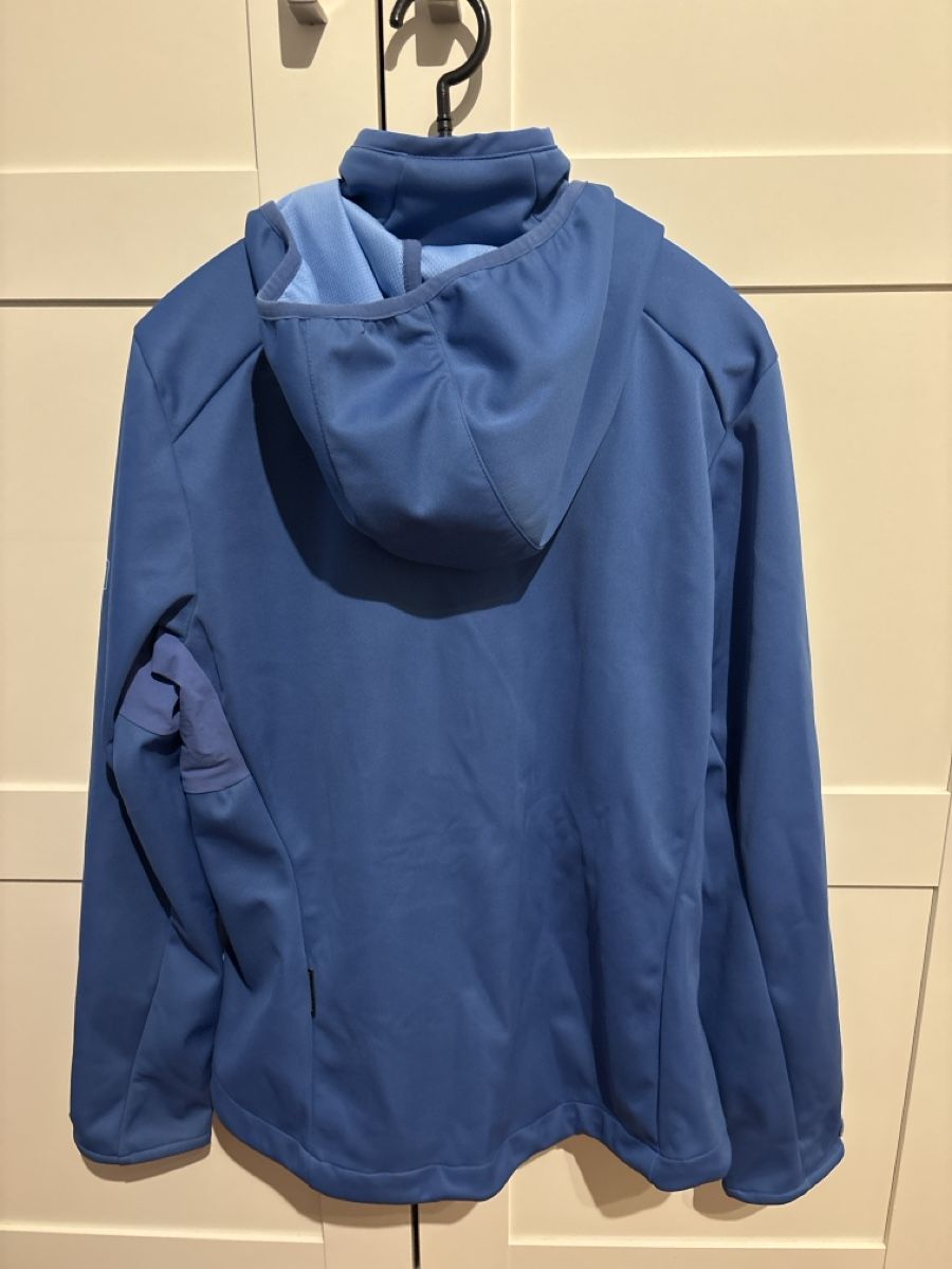 Jack Wolfskin Vestes: Wolfskin Softshelljacke blau Grösse L gebraucht – D'occasion à Nänikon par Caro8989 1
