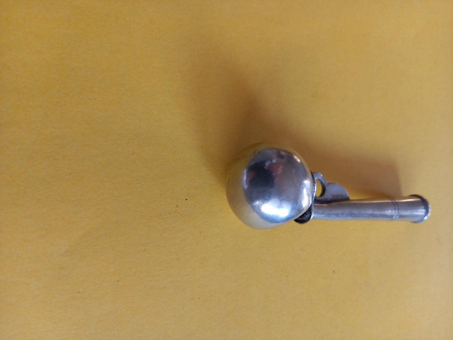 Strumenti musicali: Sifflet ancien style de chef de train – Usato da Rossens FR venduto da Souris1 5