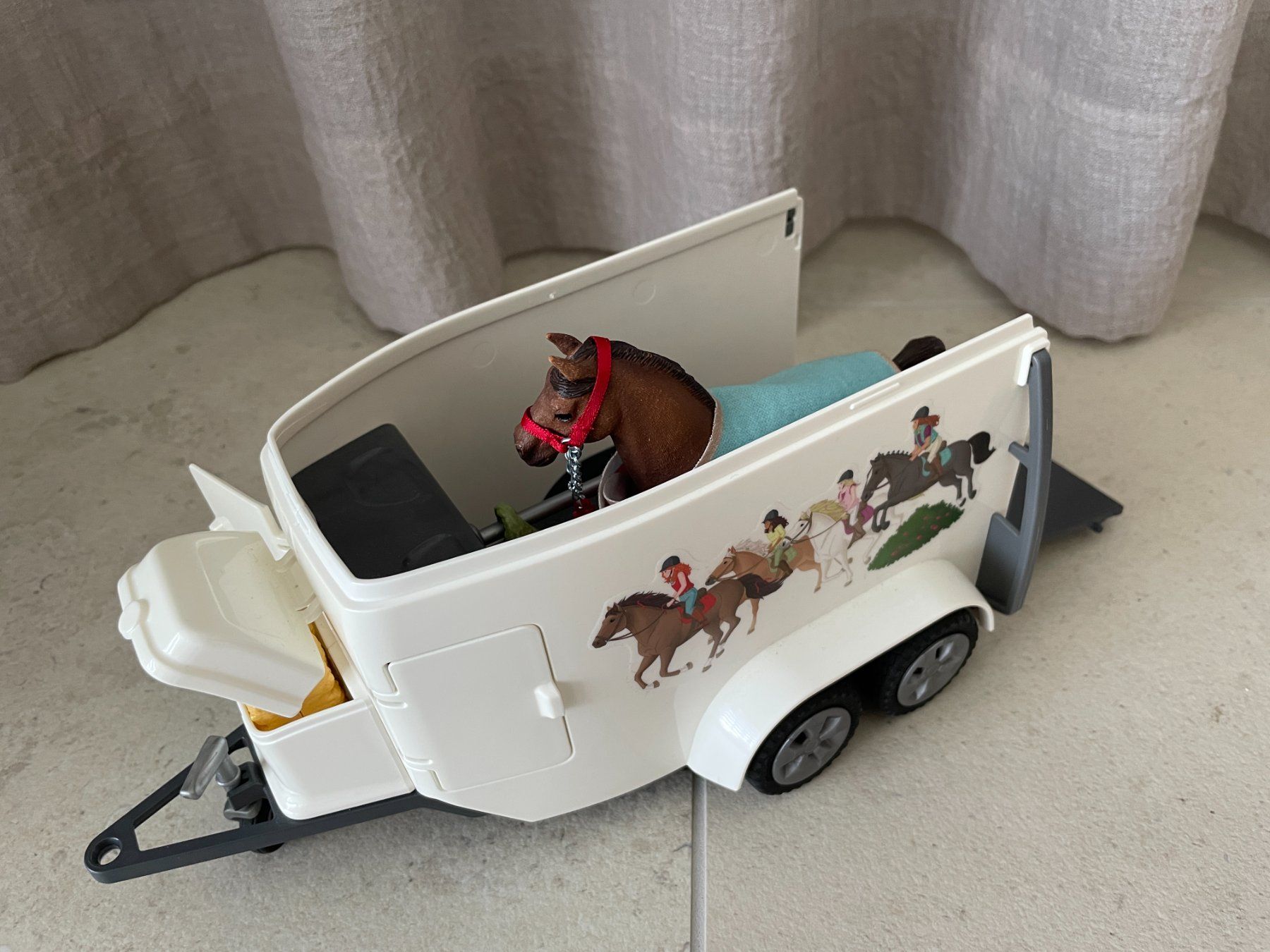 Schleich Giocattoli: Schleich Pferdeanhänger – Usato da Bonstetten venduto da astravox 2