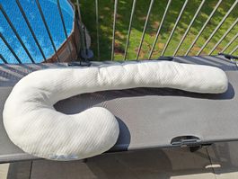 Stillskissen Dreamolino C-Form Weiss. Gebraucht.