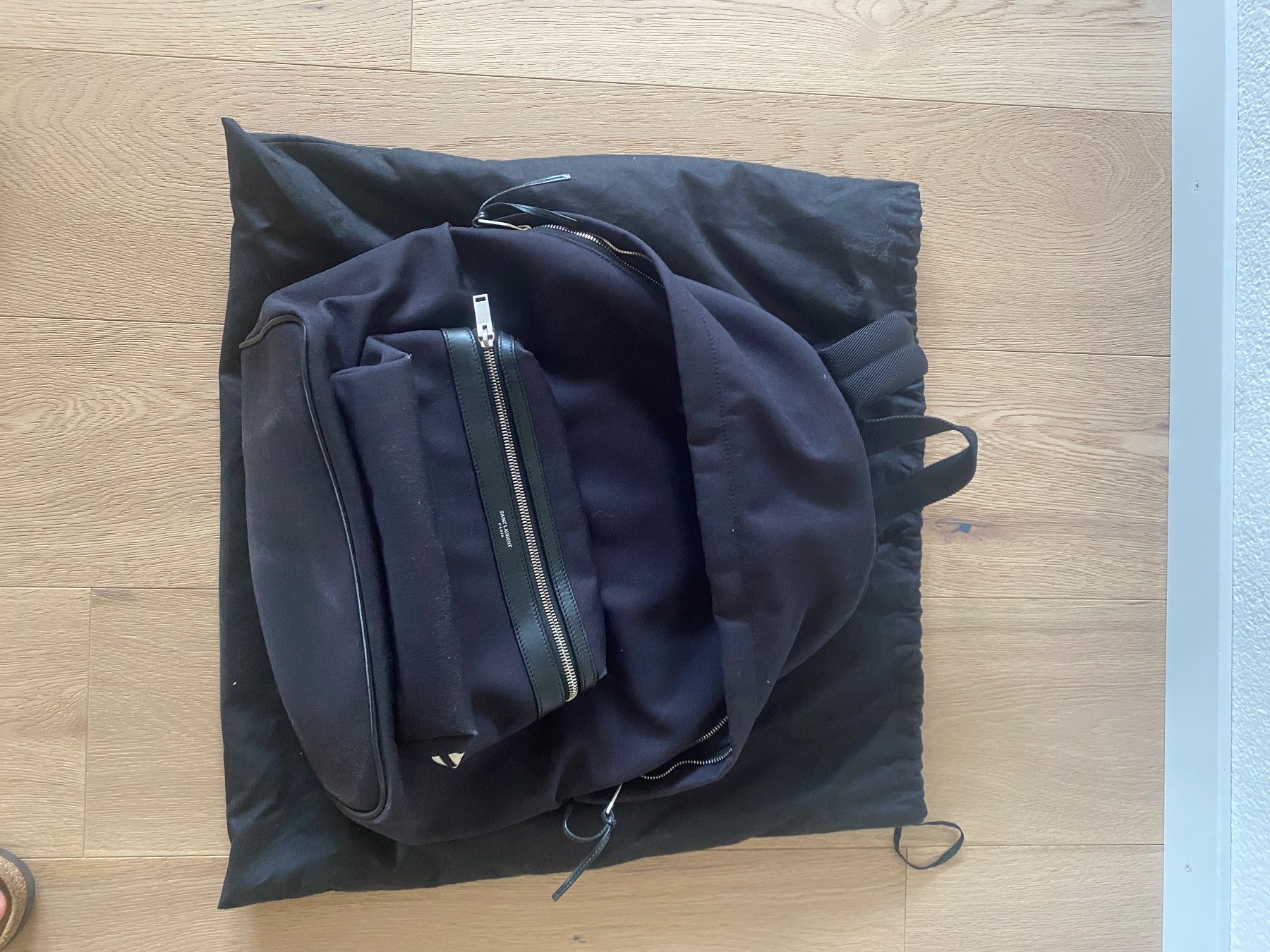 Saint Laurent Zaini: Saint Laurent Rucksack – Usato da Hinwil venduto da Erl_rl67 2