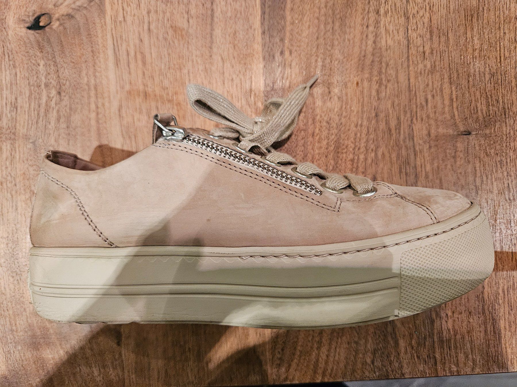 Paul Green Damenschuhe: Sneaker – Gebraucht aus Niederbipp von Sira2003 2