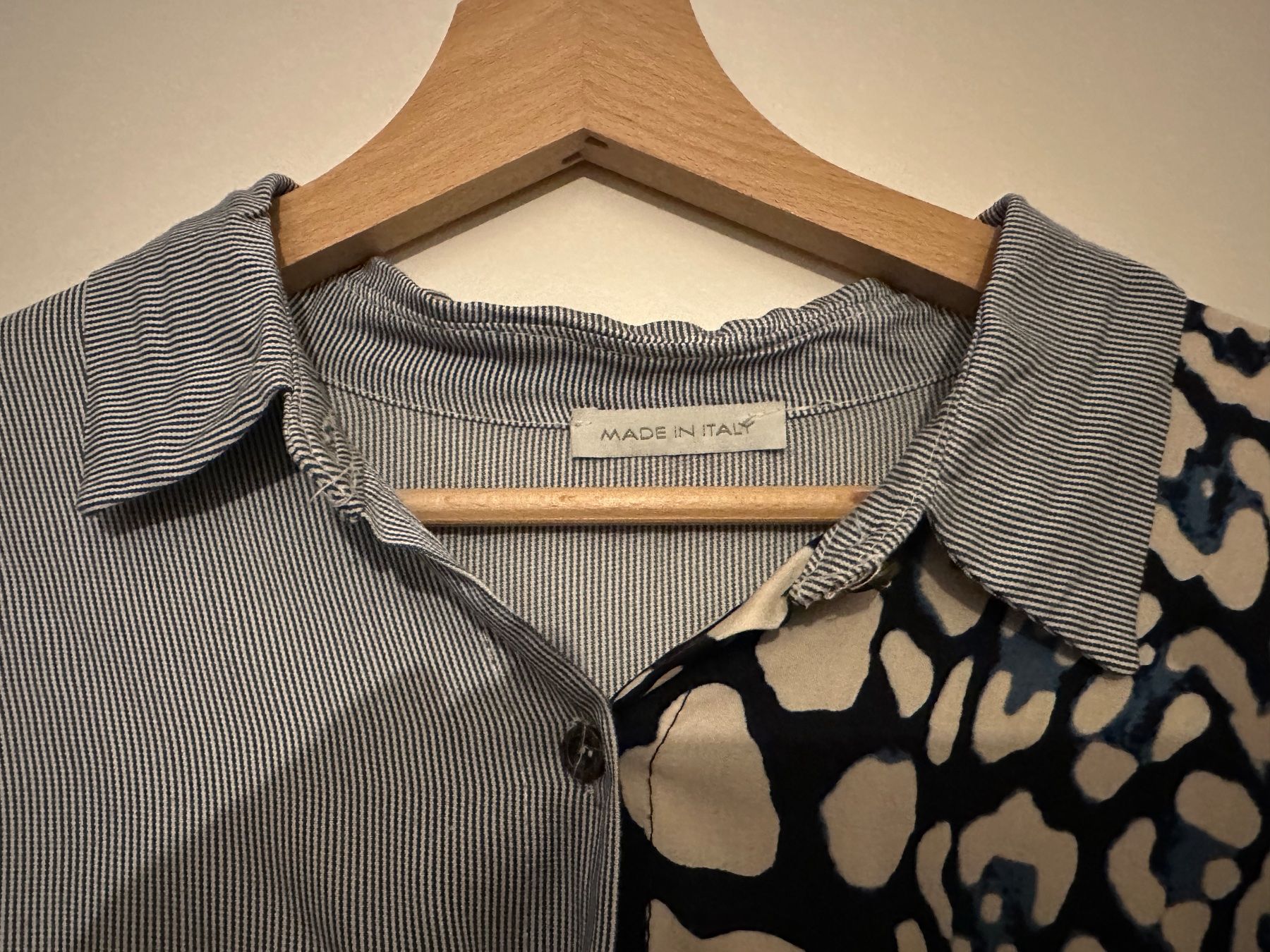 Camicette: Spezielle Bluse - blau / 2 unterschiedliche Muster – Usato da Zürich venduto da 72strandkorb 3