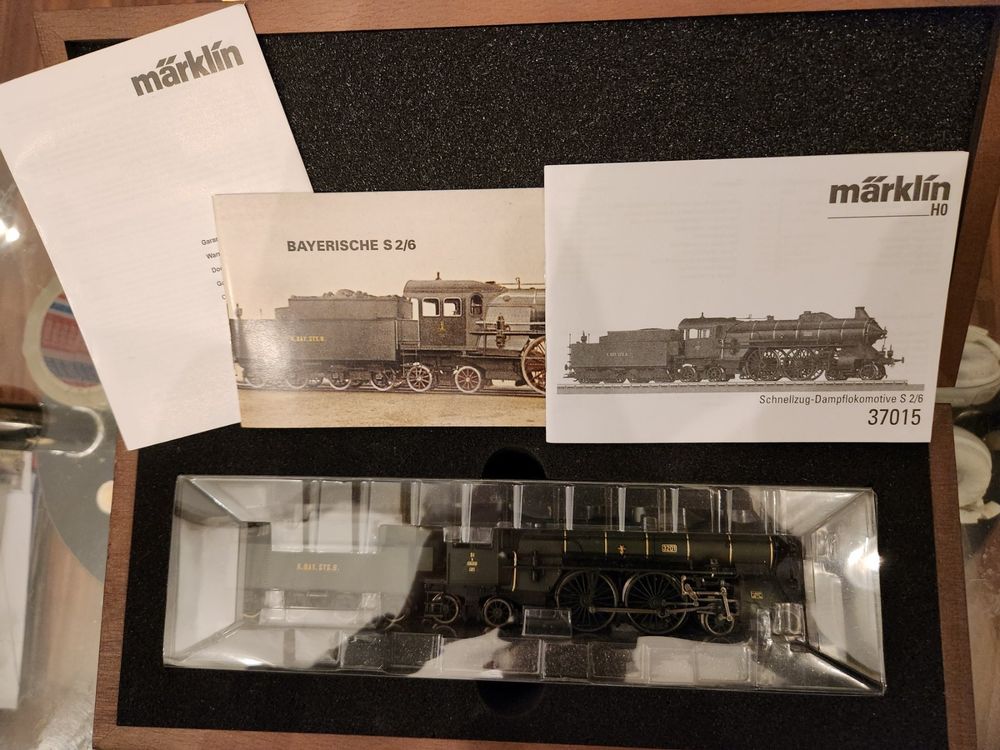 Märklin 37015 Dampflokomotive in edler Holzkiste, siehe Bild (Neu ...