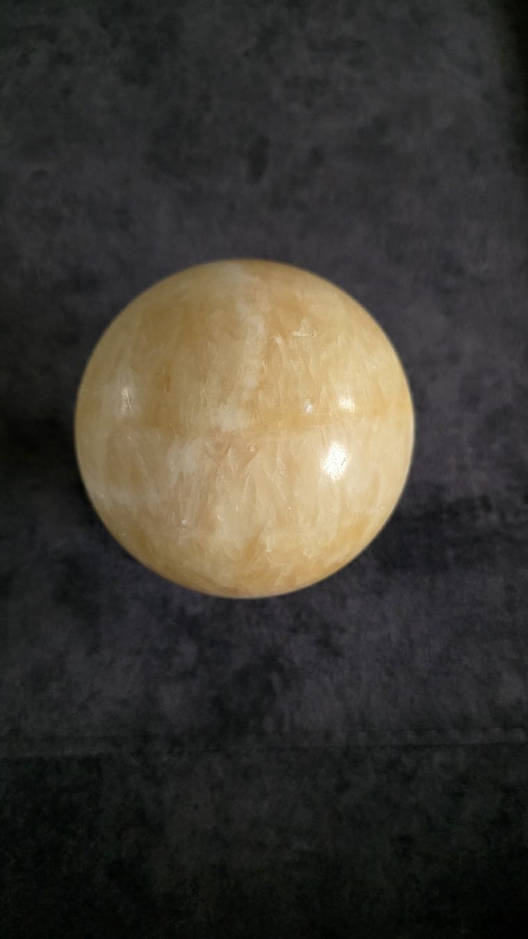 Minéraux & Lithothérapie: 🌞 Sphère CALCITE Jaune - Estime de soi – D'occasion à Cheyres par Karine-Schweiz 1