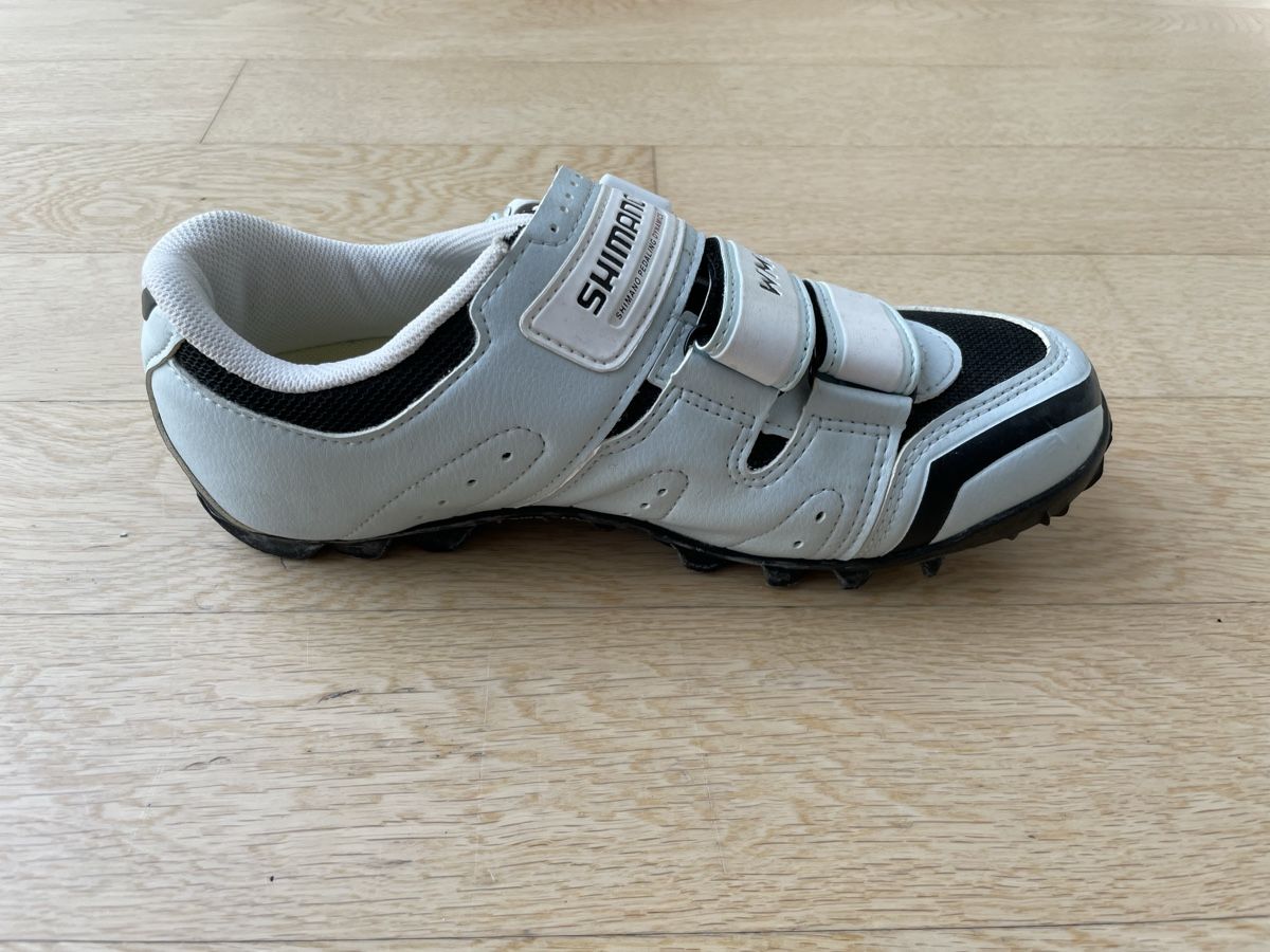Shimano Damenschuhe: Fahrradschuhe SHIMANO WM61 Grösse 40 – Gebraucht aus Corcelles NE von gingerbrain 5