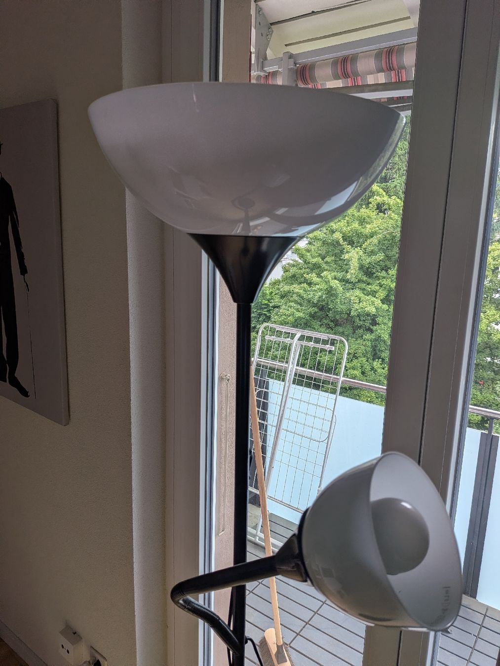 Ikea Lampade: Stehlampe mit Leseleuchte, schlicht & modern – Usato da Binningen venduto da EL_IVAAN 2