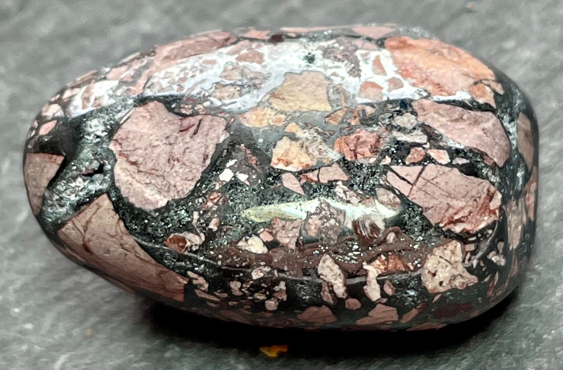 Mineralien & Heilsteine: Hämatit in Brekzie, Thann Elsass – Neu (gemäss Beschreibung) aus Diegten von hamofi57 4