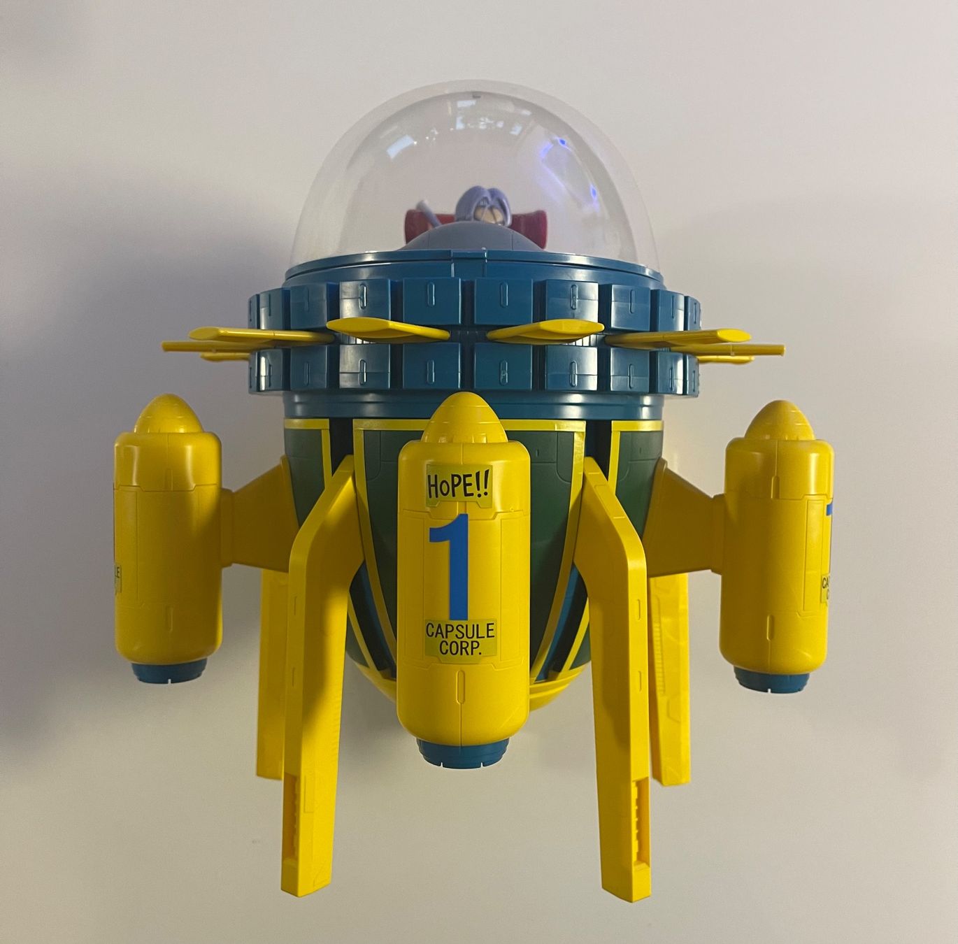 Bandai Statuette: Dragon Ball Z Plastic Model Kit Time Machine + Trunks – Nuovo (secondo la descrizione) da Dietikon venduto da Tekru 1
