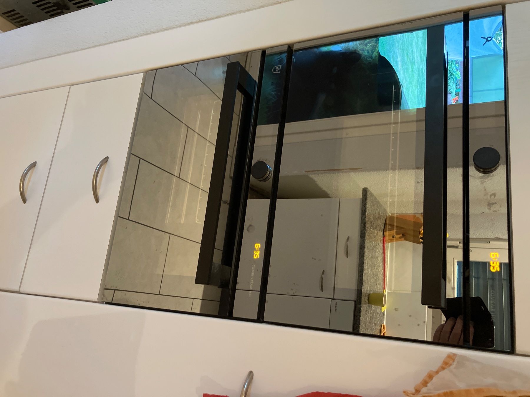 V-Zug Küchengeräte: BackofeHSE & Combi-Steam HSLSchweizer-Norm 55 – Gebraucht aus Seedorf BE von Saucisson 3