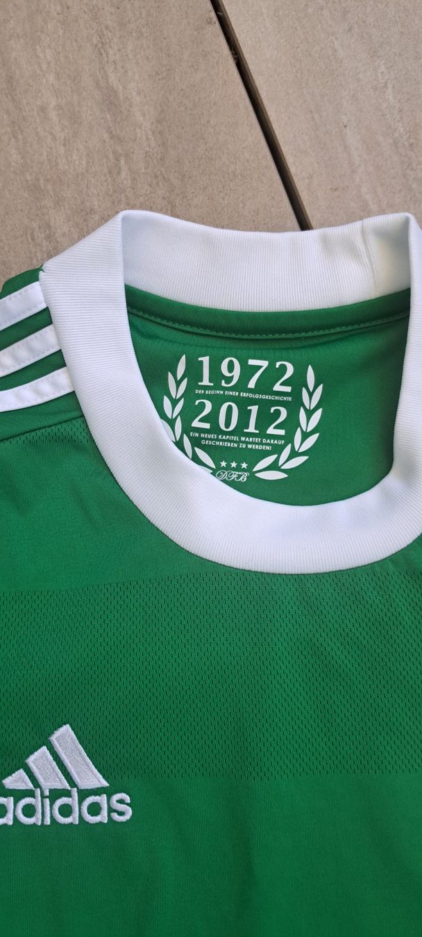 Adidas Canottiere & Pantaloni: Deutschland -Trikot – Usato da Rothrist venduto da Mogli7474 5