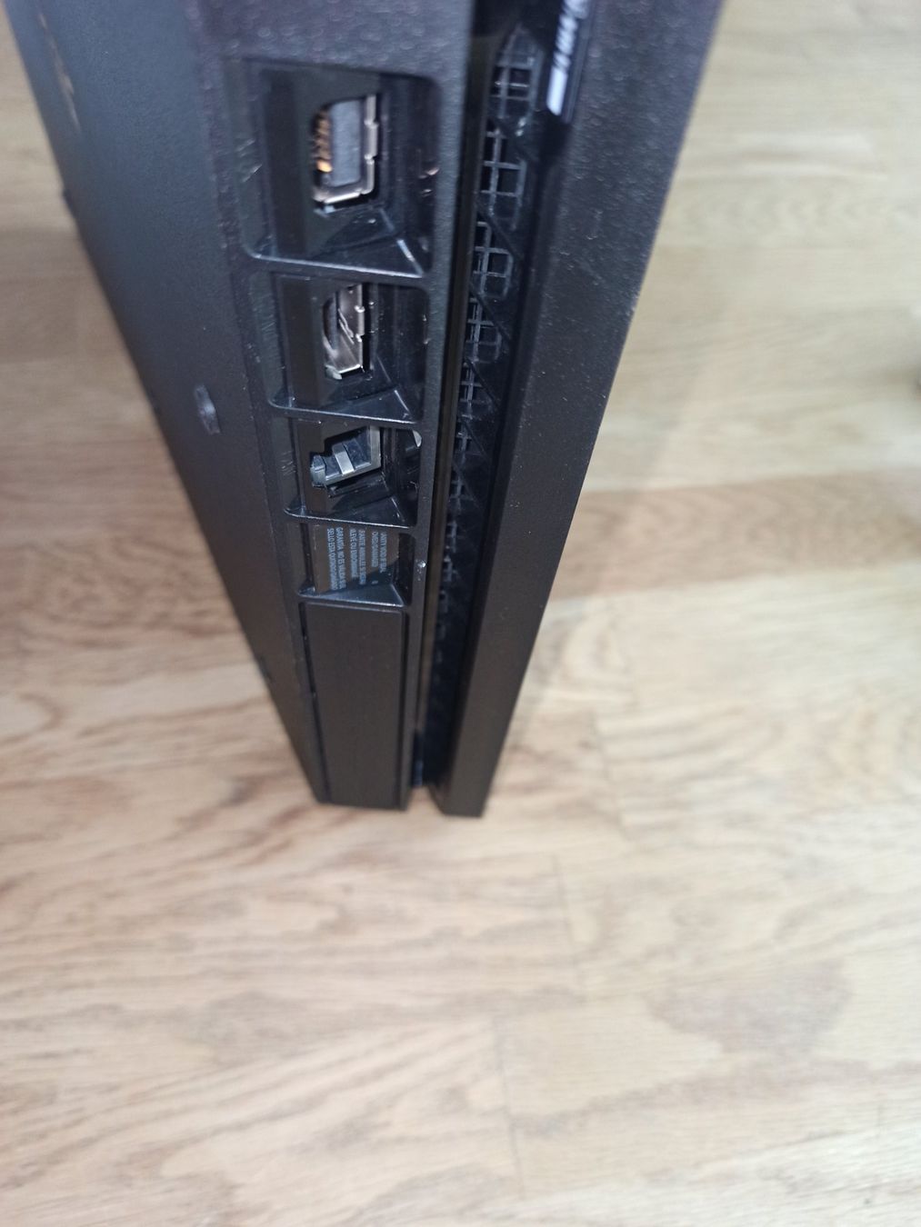 Sony Consoles: Firmware 13.50 / Sony PlayStation 4 - PS4 Slim – D'occasion à Oberweningen par mar_87mx 5