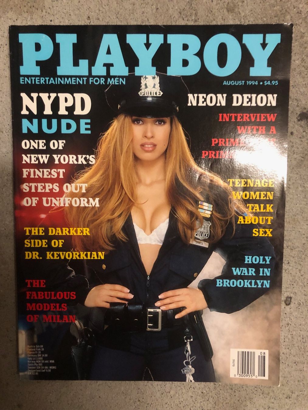 Zeitschriften & Magazine: US Playboy August 1994 aus Sammlung – Gebraucht aus Rämismühle von