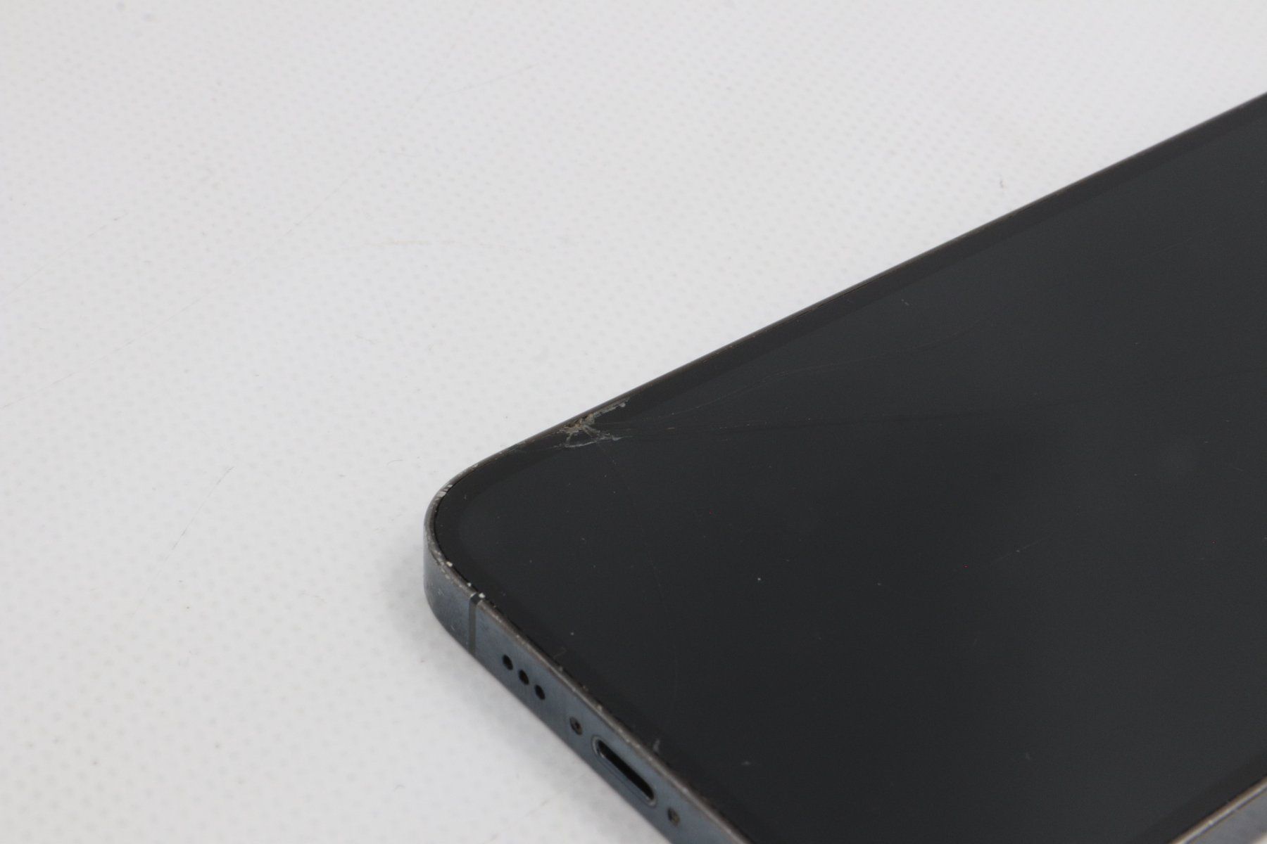 Apple Telefoni cellulari / Smartphones: APPLE iPhone 12 Pro iCloud gesperrt (26060116) – Difettoso da Zürich venduto da fundsachenverkauf 7