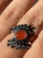 Premium Vintage-Ring mit Roter Südmarmor-Achat Verstellbar