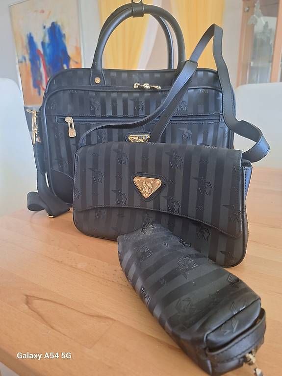 Borse da donna: Molerus Shoulderbag, Handtasche & Etui  MM Molerus Set:  – Usato da Weiach venduto da gre_v6mw